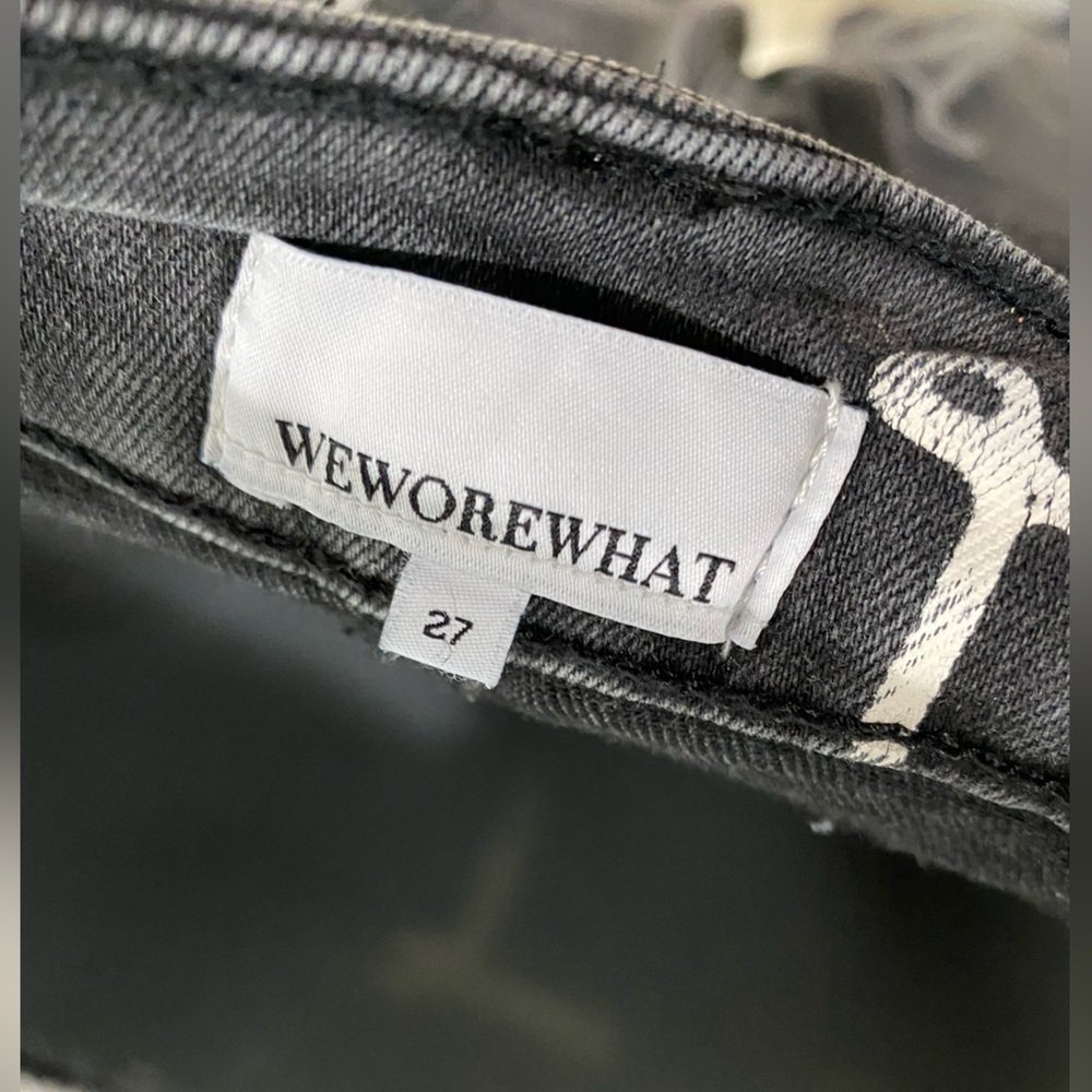 High Rise Wide Scribble Jeans - Picture 10 of 10